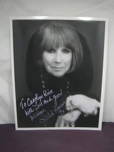 signiertes Foto von Schauspieler Julie Harris, 10x8, beschriftet und personalisiert, s/w - Bild 1 von 2