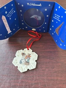 Hummel Ornamento Copo de Nieve Hacer Nuevos Amigos Muñeco de Nieve # 1546 Hum 2111/A, ¡Bonito! - Imagen 1 de 8