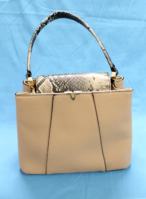 KATE LANDRY Bronceado Cuero Guijarro Imitación Estampado Serpiente Borde BOLSILLOS Forrados TOTE/BOLSO Foto 1 de 4