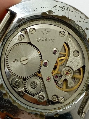 Винтажный калибр RAKETA Только корпус для часов Cheburashka 2609.HA и рабочий механизм  - Изображение 1 из 4