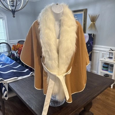 Cardigã Laundry By Shelli Segal gola de pele sintética branca - 100% poliéster bronzeado - P - Imagem 1 de 4