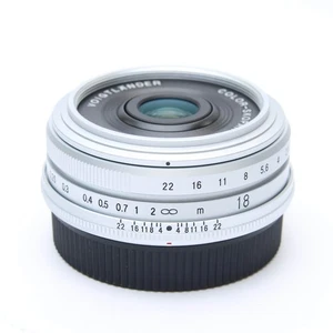 Voigtländer COLOR-SKOPAR 18mm f/2.8 ASPH. Silber (für Fujifilm X) -NEUWERTIG- #197 - Bild 1 von 12