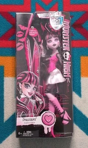 Monster High CFC61 Original Ghouls Collection Draculaura Doll 2014 Retired NEW - Picture 1 of 7