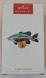 Gone Fishing 2022 Hallmark Keepsake Christmas Tree Ornament - Picture 1 of 3