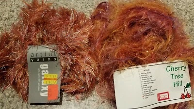 LOTE DIVERTIDO DE HILOS DE PIEL - HILOS ARTÍSTICOS GALAXIA E HILO CEREZO COLINA LOTE DE 4 OZ #15 Foto 1 de 4