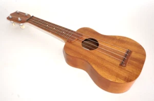 Kamaka White Label Soprano Ukulele – 1970s Koa, Handcrafted in Hawai’i (AHB)6 - Picture 1 of 14