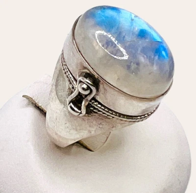 925 Sterling Silver Natural Rainbow Moonstone Poison Pill Box Ring Cocktail SZ 7 - Image 1 of 4