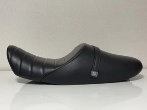 Good condition KAWASAKI Z900RS CAFE Lowering Seat Black - Picture 1 of 10