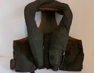 RAF Mk 17 Life Preserver , 22C 1360933. Dated 1972. - Picture 1 of 13