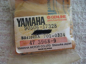 Yamaha OEM NOS tension spring 90506-17328 #2365 - Imagen 1 de 4