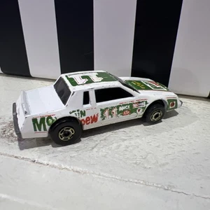 Vintage 1982 Hot Wheels Mountain Dew Nascar Stocker #11 diecast car - Picture 1 of 3