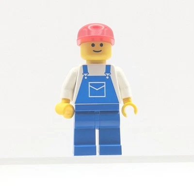 LEGO Town Minifigure ovr003 Male in Blue Overalls 1985 Vintage - Image 1 of 4