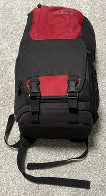 Lowepro Fastpack 100 Camera Backpack (Red/Black) - Image 1 of 4