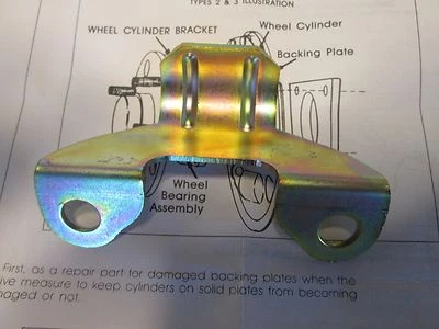 RAYBESTOS GMB25852 80-87 CHEVROLET  PONTIAC  WHEEL CYLINDER BRACKET NEW - Image 1 of 3