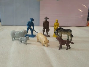 Lot Vintage Cast Metal Figurines People Animals Miniature Pig Dog Horse Sheep - Picture 1 of 6