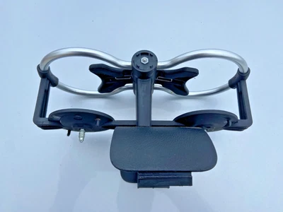 Portavasos original Audi TT Mk1 8N OEM doble bebida consola central 98-06 8N0862531 Foto 1 de 4