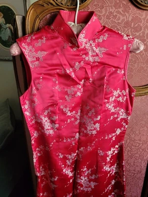 Vestido recto Cheongsam vintage rosa brillante brocado Foto 1 de 4