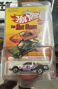 Hot Wheels THUNDERBIRD STOCKER White 5900 GHO #5900 NEW MOMC - Picture 1 of 3