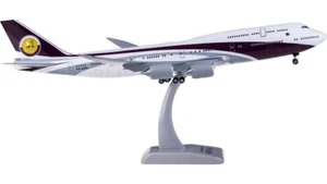 1:200 Hogan Qatar Amiri Flight BOEING 747-8 Passenger Airplane ABS Plastic Model - Picture 1 of 5