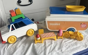 Vintage Weebles Car And Camper Set W/2 Weebles, Boat, Motorcycle, Luggage Awning - Picture 1 of 14