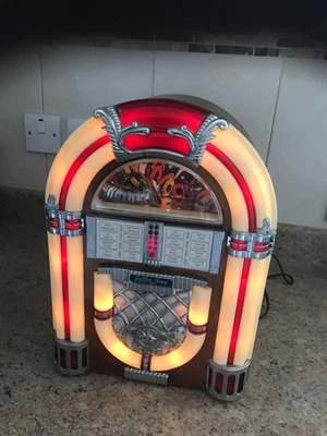 Mini Desktop Jukebox Style Radio/Cassette Player (2 Pin Plug) - Image 1 of 4