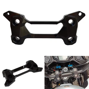 Manubrio alzatore morsetto superiore copertura per KAWASAKI Versys 650 2015-2021 - Picture 1 of 9