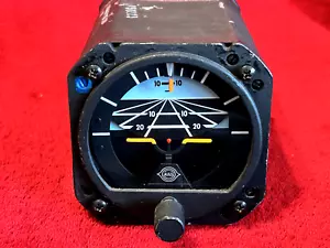 AIM 300-14 HORIZON REFERENCE INDICATOR P/N 504-0006-914 - Bild 1 von 7