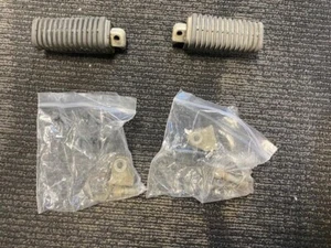 1985 BMW K100RT REAR FOOT PEGS AND HARDWARE USED SET - Picture 1 of 4