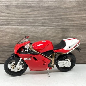 Maisto Ducati 996 Motorcycle 1/18 Scale Red Model Superbike Sport Bike Diecast* - Picture 1 of 12