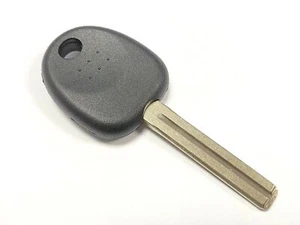 Transpondedor RFC TOY48 llavero en blanco llavero ID46 para vehículos Kia - Imagen 1 de 1