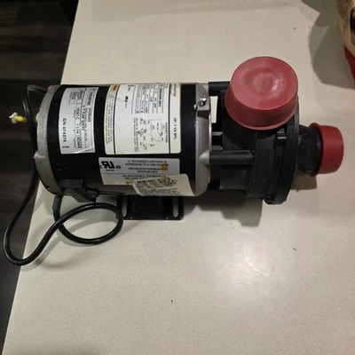 Bomba Spa ITT Industries Hydroair Serie "H" HDA7-C, 1 1/4 HP, Emerson RPM 3450 Foto 1 de 4