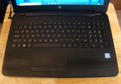 Hp 15-ay009dx/Core i3-6100u 2.30ghz/6gb/320gb/Windows 10 Home/Hdmi/15.6"Touch/BT - Image 1 of 4