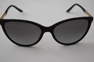 Gafas de sol Versace Cat Eye negro dorado con tachuelas 4260 GB1/11 55-18-140 - Imagen 1 de 5