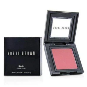 BOBBI BROWN:  BLUSH POWDER COMPACT. ASSORTED COLORS. ORG $35 NOW $28 - Picture 1 of 6