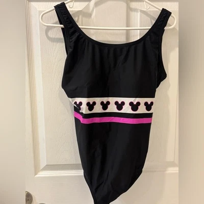Traje de baño Mickey Mouse negro y rosa de Disney Store Foto 1 de 4