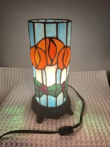 Vtg Christmas HollyCandles Stained Glass Lamp 10”inch’s Long Cord Plug In - Picture 1 of 2