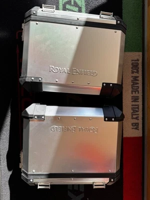 Coppia valigie laterali alluminio, originali ,Royal Enfield Himalayan - Immagine 1 di 2