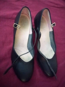Capezio Tele Tone Tap Shoes, Mary Jane  Black Leather Size 8 M Gorgeous Tappers - Picture 1 of 7