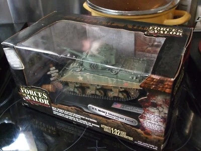 FORCES OF VALOR-US. ARMY M4A3 SHERMAN TANK (1/32 SCALE) - Image 1 of 4