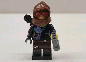 Set Lucy originale LEGO Movie 2 minifigure pronto per la battaglia 71023-2 spedizione combinata  - Foto 1 di 5