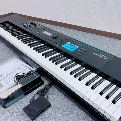 Roland JUNO-DS88 88-key keyboard synthesizer with pedals Operation confirmed #4 - Image 1 of 4