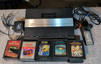Atari 7800 Console With 15 Games Tested Defender Star Wars Space Invaders   More - Image 1 of 4