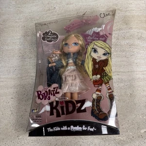 BRATZ KIDZ CLOE Nuevo en Caja con 2 Trajes Completos MGA Entertainment - Caja de Ropa - Imagen 1 de 7