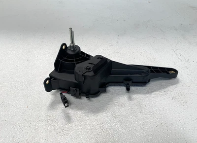 AUDI A5 2013-2016 convertible soporte de montaje en techo OEM #A0,31 Foto 1 de 4
