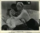 1963 Press Photo Martha Hyer And Van Johnson In Wives And Lovers - Mjx11916