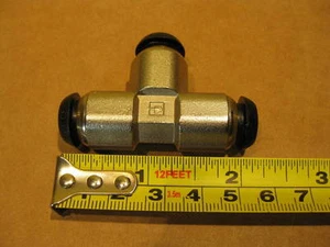 Parker JPB10 Prestolok 10mm Union Tee Brass Push To Connect Fitting Metric Pneum - Picture 1 of 10