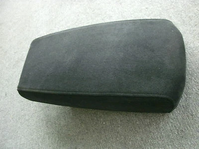 REPOSABRAZOS TAPA CONSOLA NEGRA NISSAN ALTIMA 2013 OEM 96920-3TA0A Foto 1 de 4