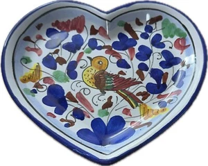 Herzförmige Schmuckschale Vogel Deruta ITALIEN - handbemalt Neu Sambuco Mario - Bild 1 von 2