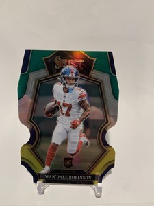 2022 Panini Select - Premier Level Green and Yellow Prizm Die-Cut #174...