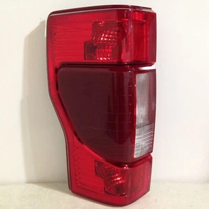 2020-2022 Ford Super Duty F250 F350 Left HALOGEN Tail Light Blind *NOTled* OEM - Picture 1 of 13